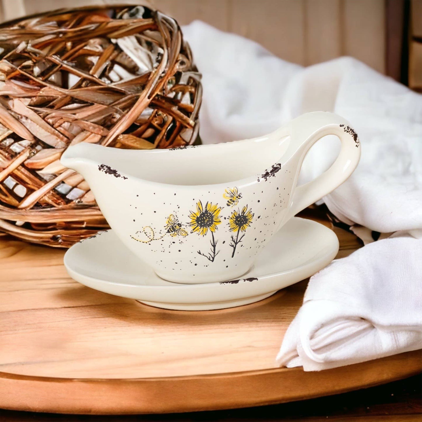 Sauce And Gravy Boat With Saucer