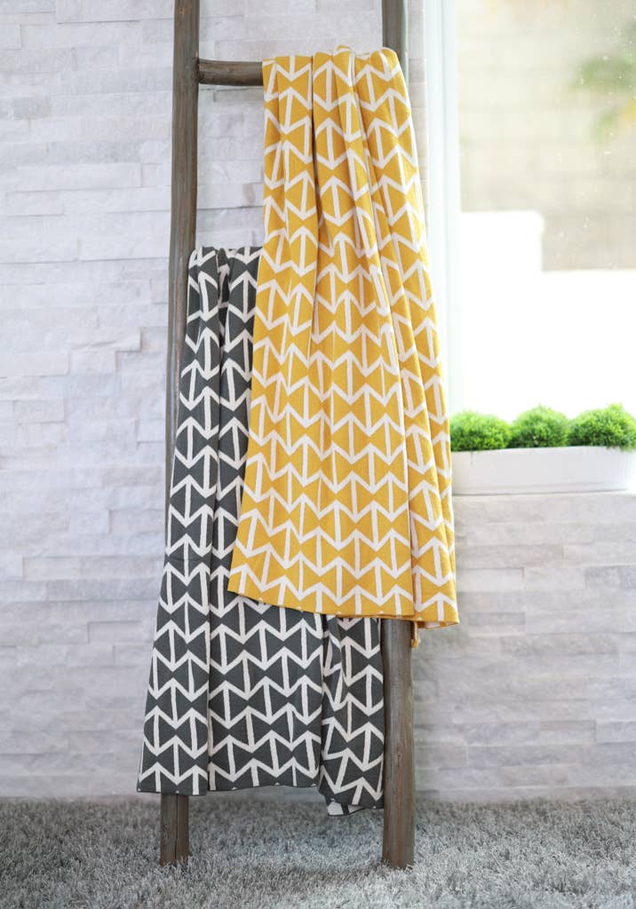 Anna Knitted Cotton Throw Blanket