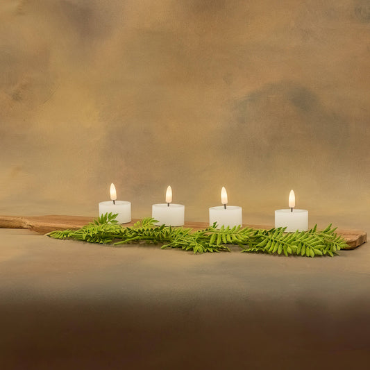 Set of 4 White Flameless Tealight Candles