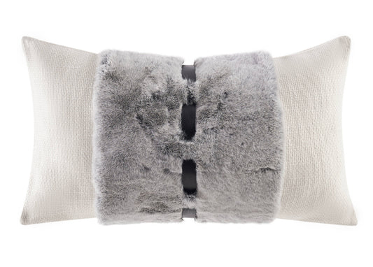 Dalia Pillow