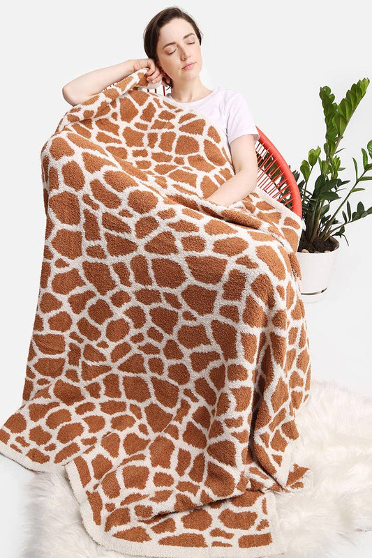 Giraffe Print Luxury Soft Throw Blanket