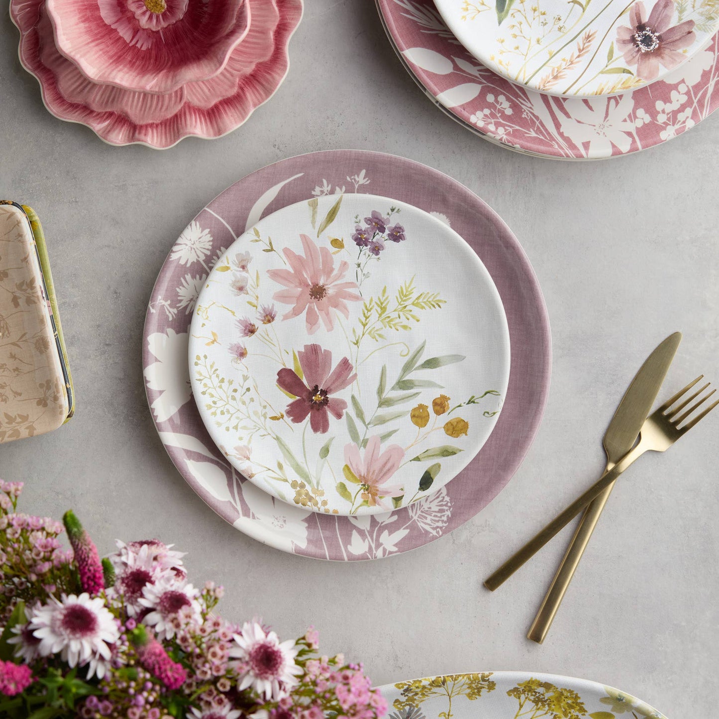 Wildflowers Salad Plate 9"
