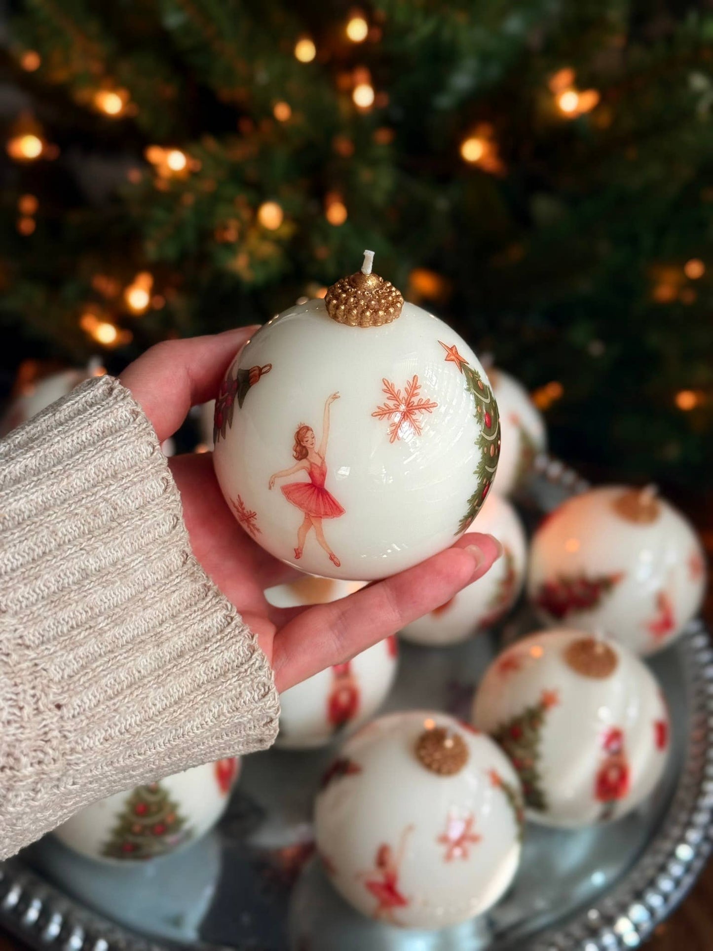 Vintage Style Christmas Candle Ornament: Holiday candle