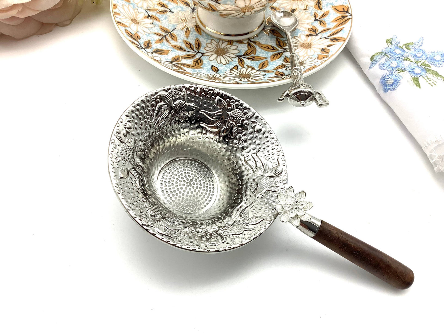 Premium Stainless Steel Tea Infuser Strainer with handle