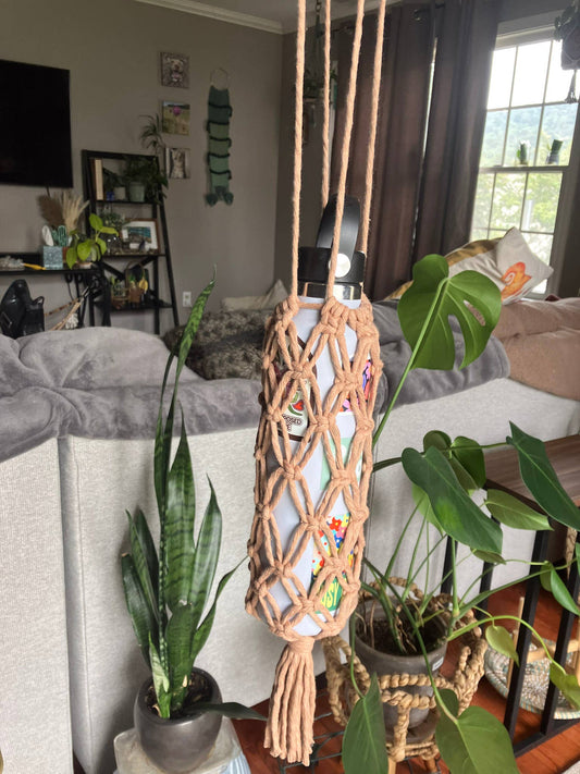 Macrame Water Bottle Holder - Handmade Walking Gear
