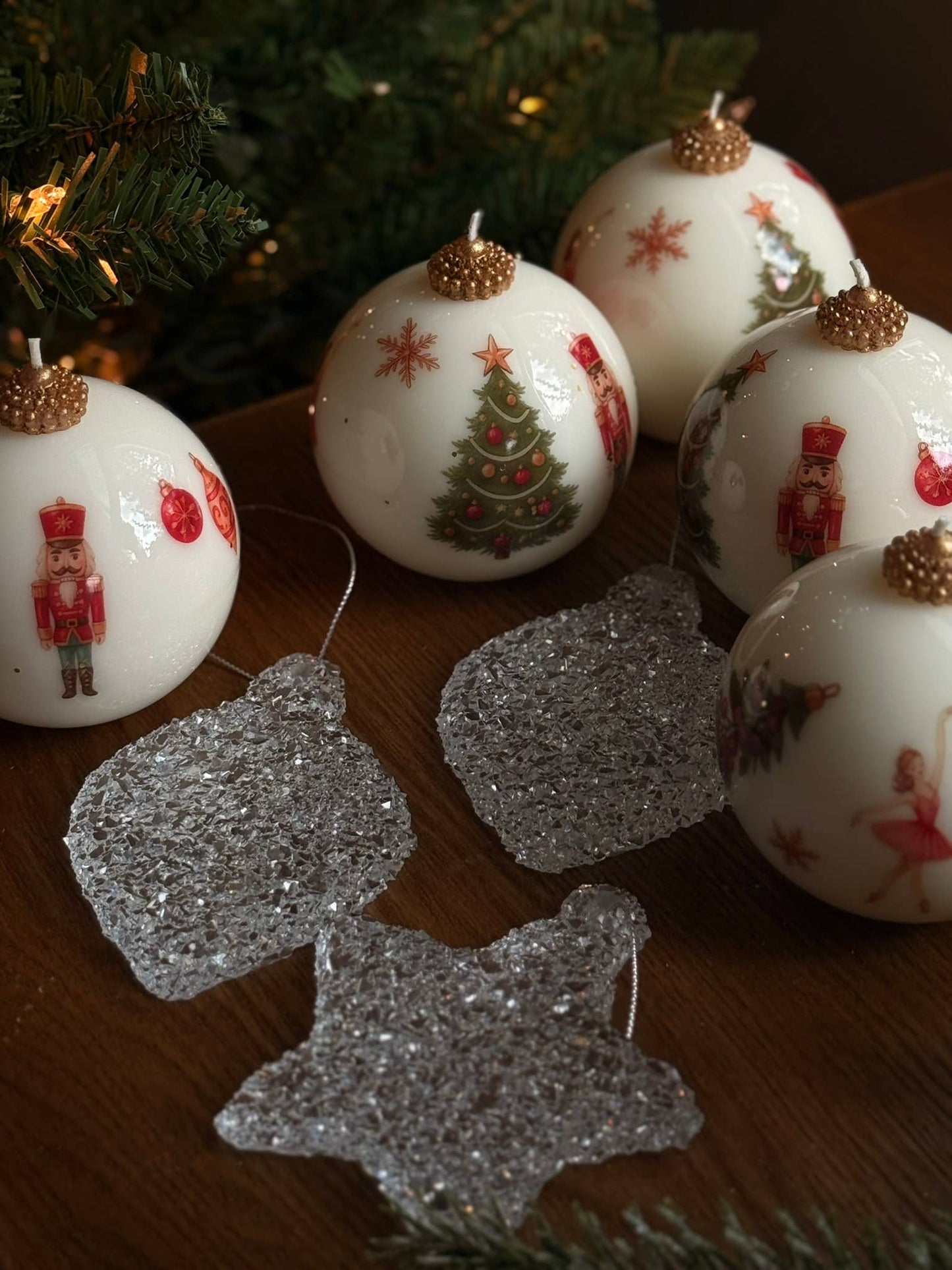 Vintage Style Christmas Candle Ornament: Holiday candle