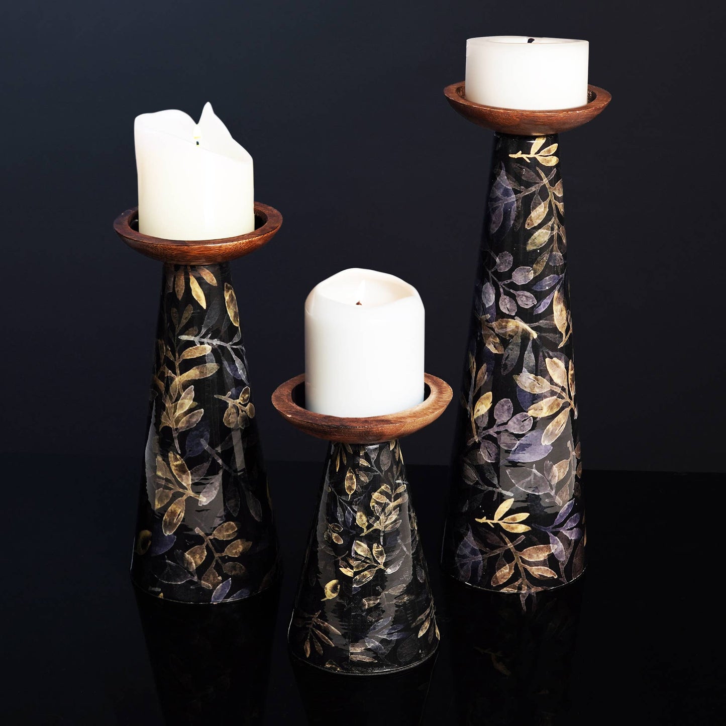 Moody Floral Candle Holder Set