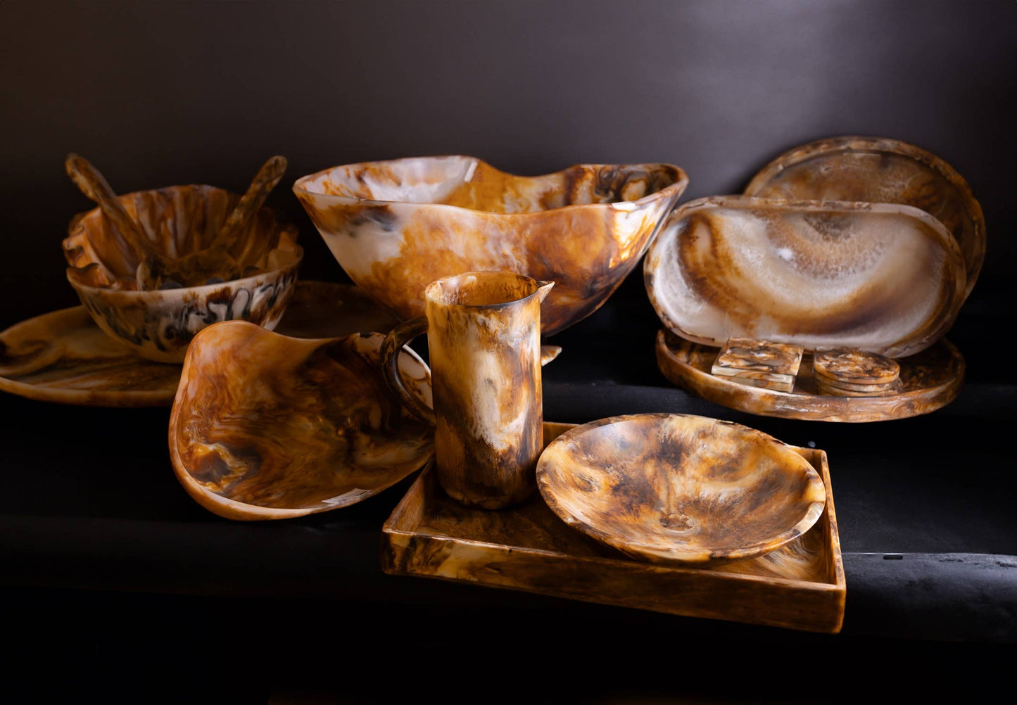 Tortoiseshell Salad bowl  Dia 12.40"