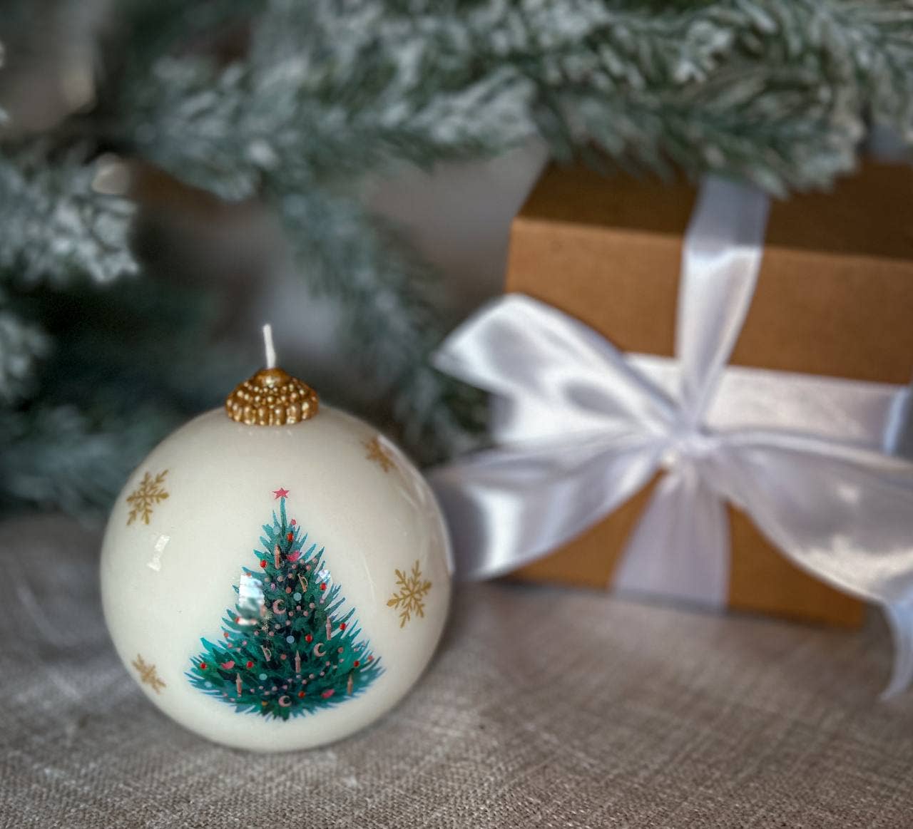 Christmas Candle | Festive Holiday gift candles