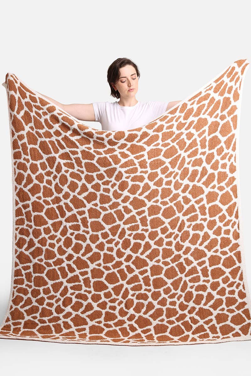 Giraffe Print Luxury Soft Throw Blanket