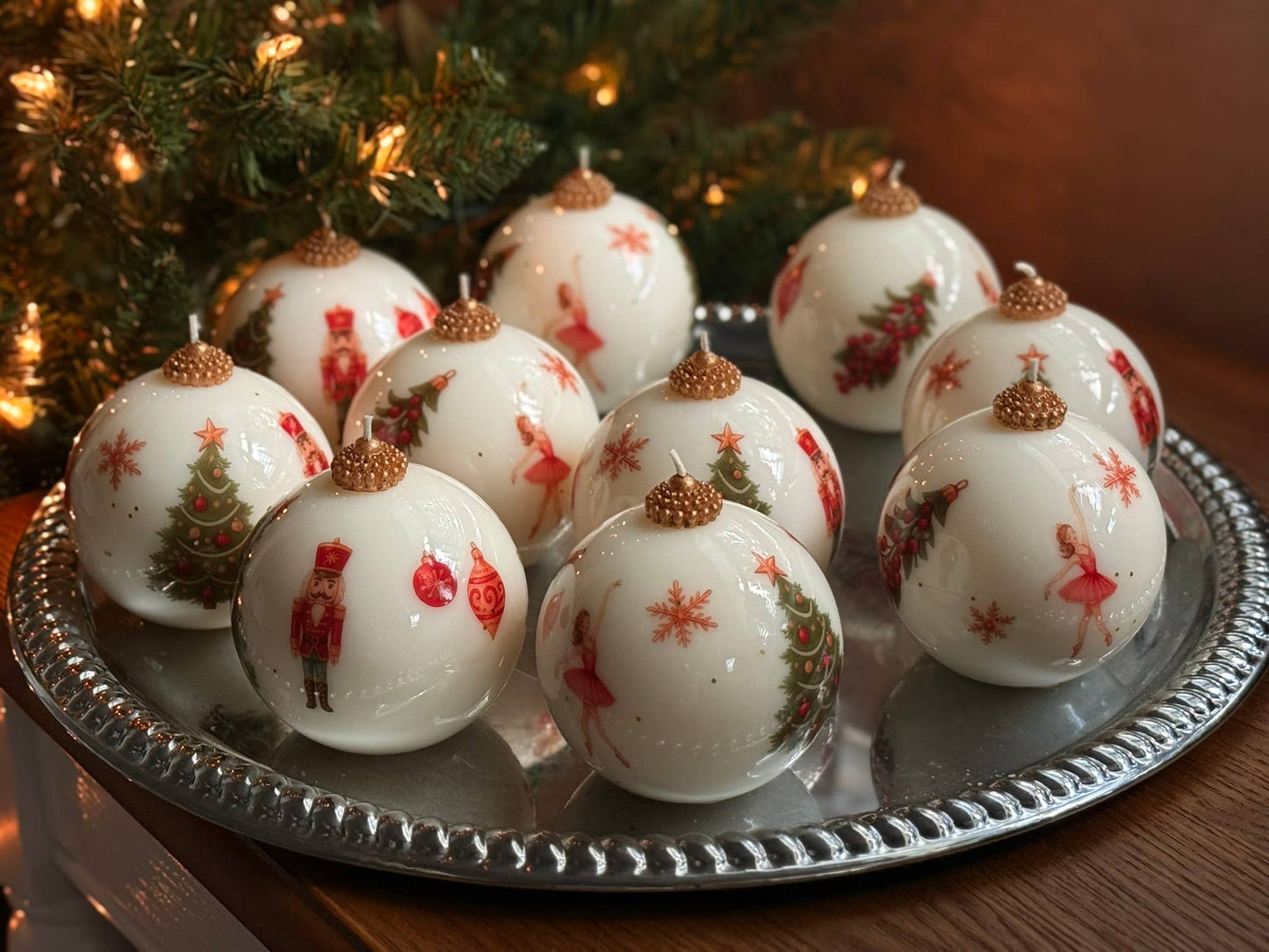 Vintage Style Christmas Candle Ornament: Holiday candle