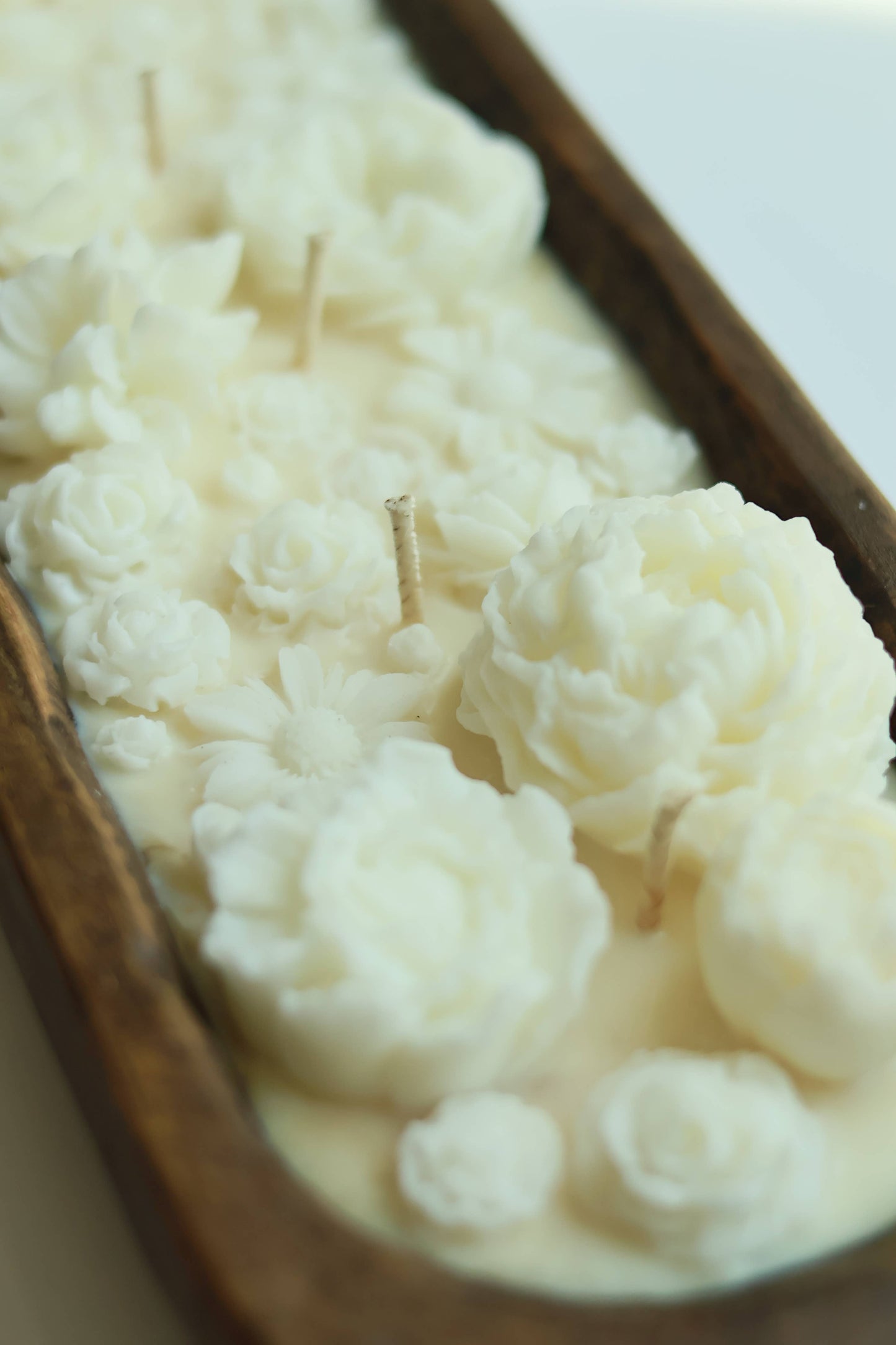 HUGE Flower Candle 28 oz -Dough Bowl Candle 19½" X 5½" X 2"