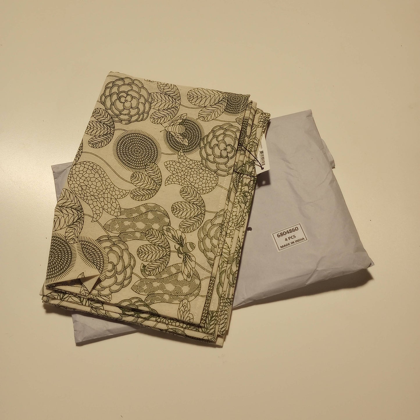 Bountiful Bee Napkin